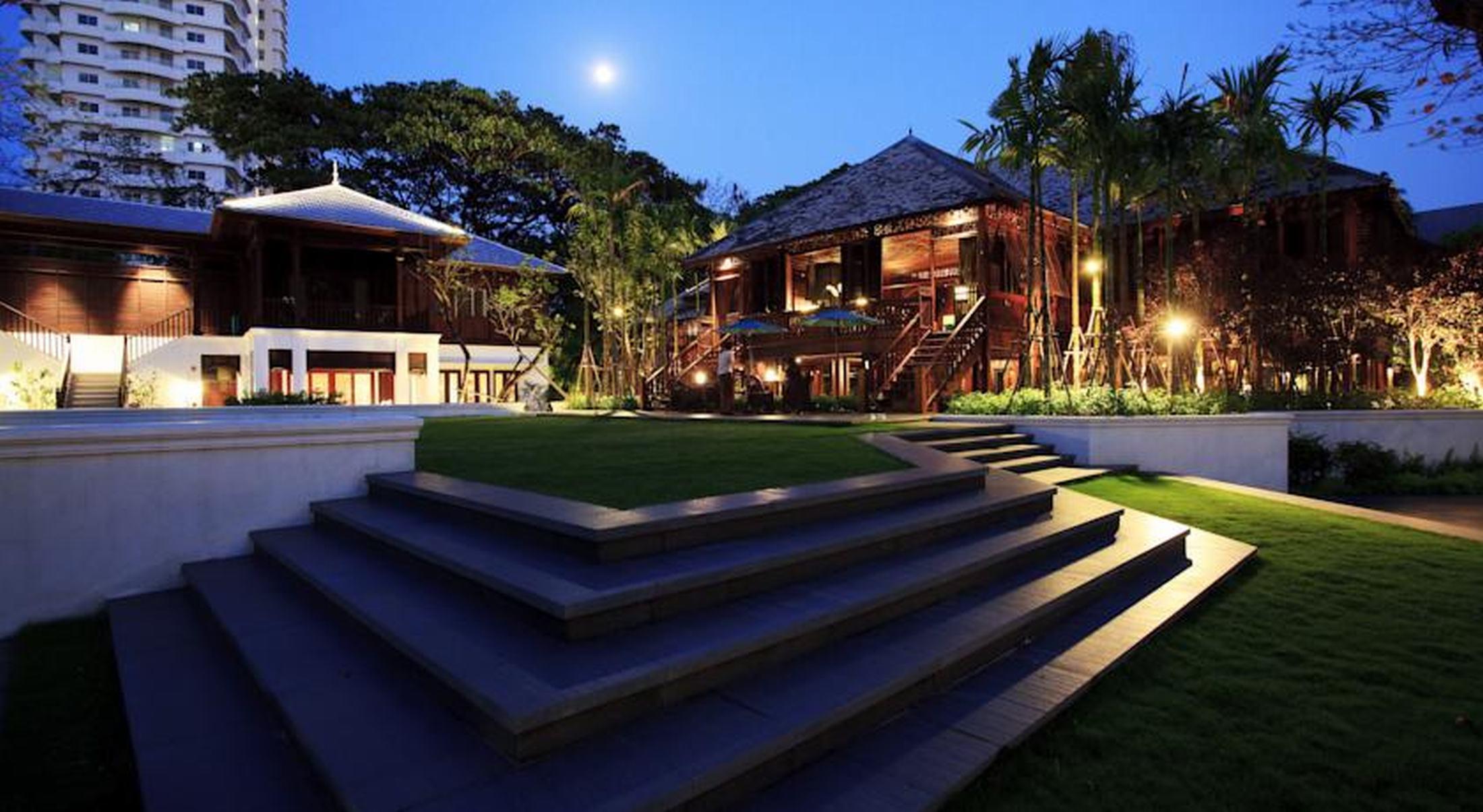 137 Pillars House Hotel Chiang Mai Exterior photo